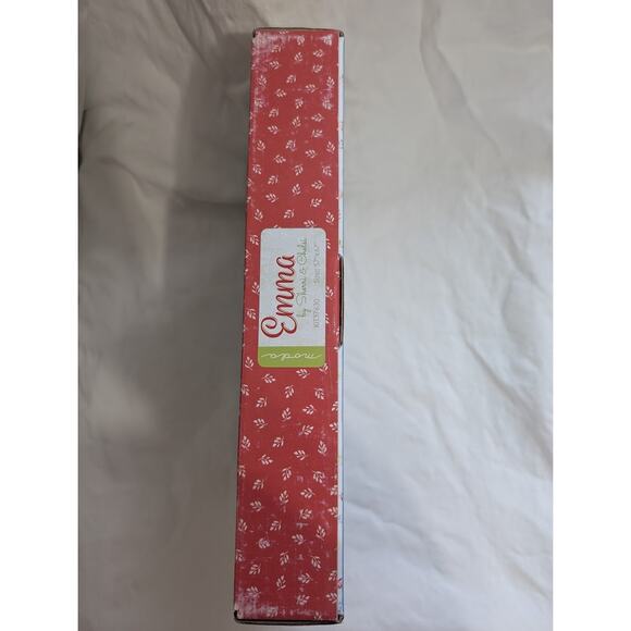 Sweet Pea Emma Quilt Kit by Sherri & Chelsi for Moda - Picture 3 of 5